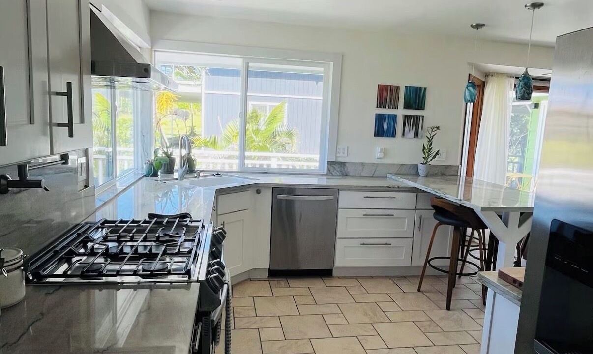 Photo of Kitchen in Kapoho