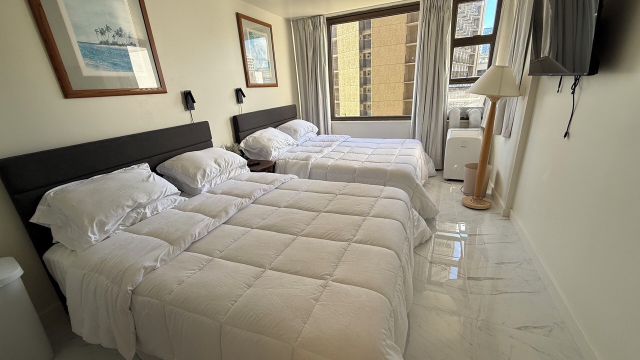 Photo of Bedroom in Waikiki