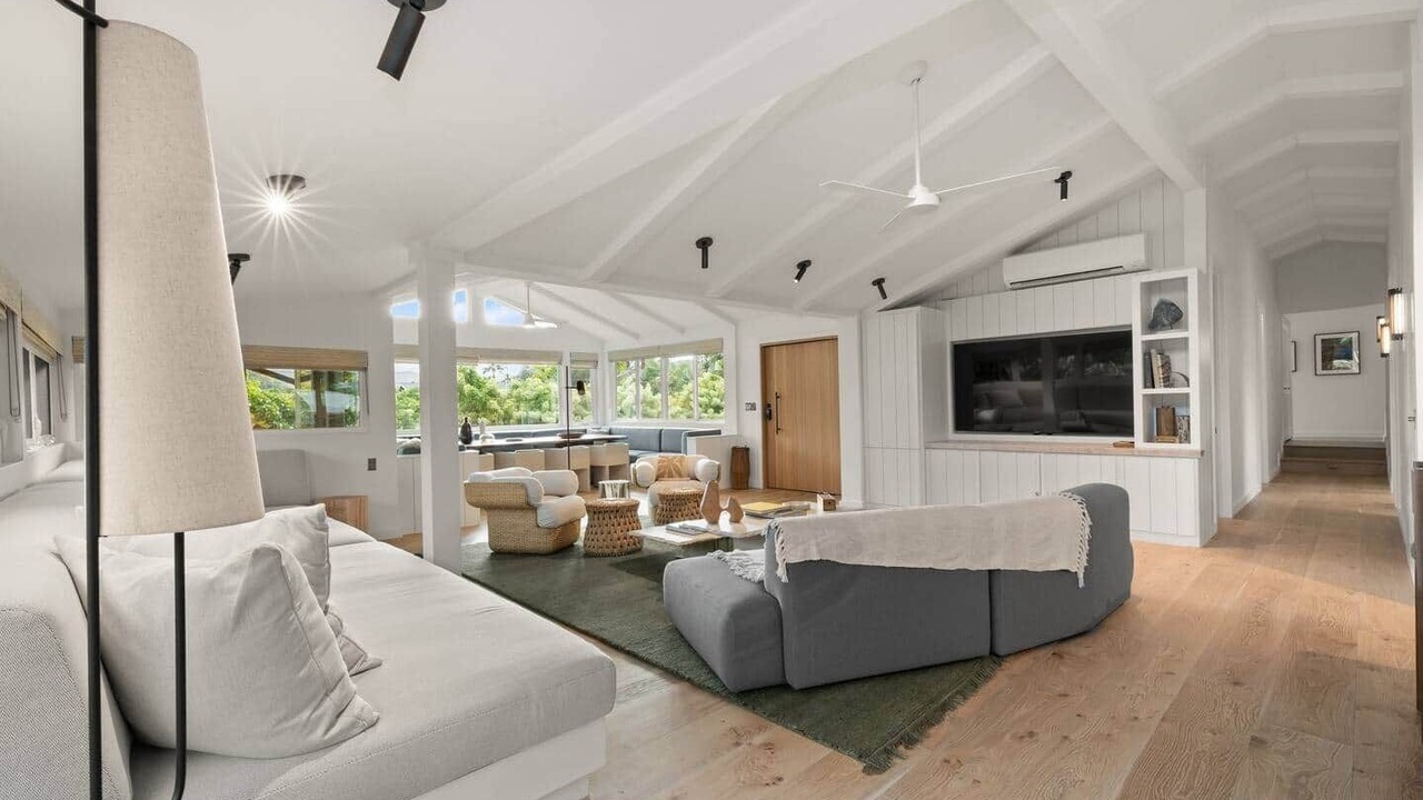 Photo of Livingroom in Hanalei
