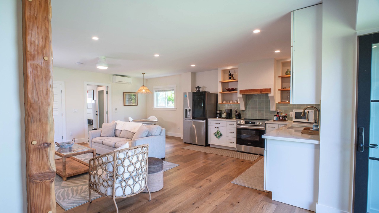 Photo of Livingroom in Mokuleia
