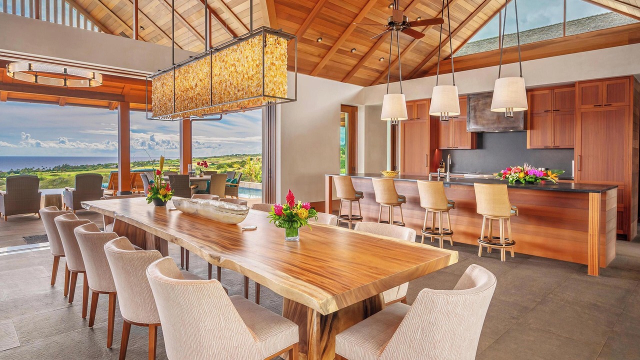 Photo of Livingroom in Poipu