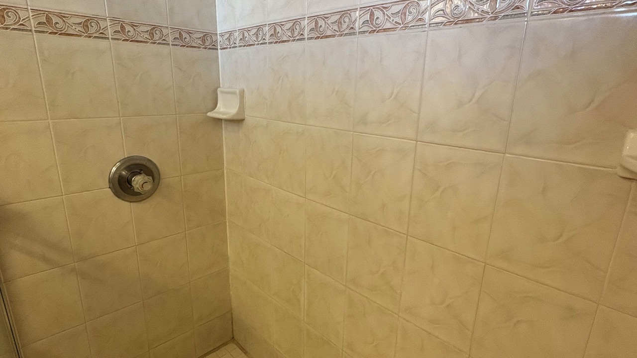 Photo of Bathroom in Kahana