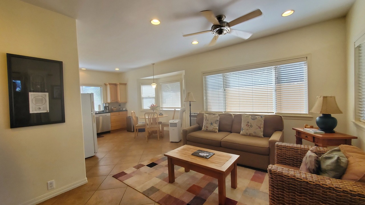 Photo of Livingroom in Kuau