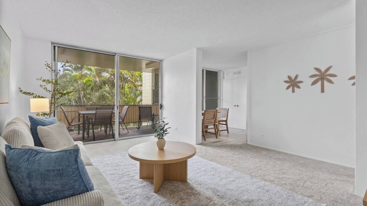 Photo of Livingroom in Diamond Head - Kapahulu - St. Louis