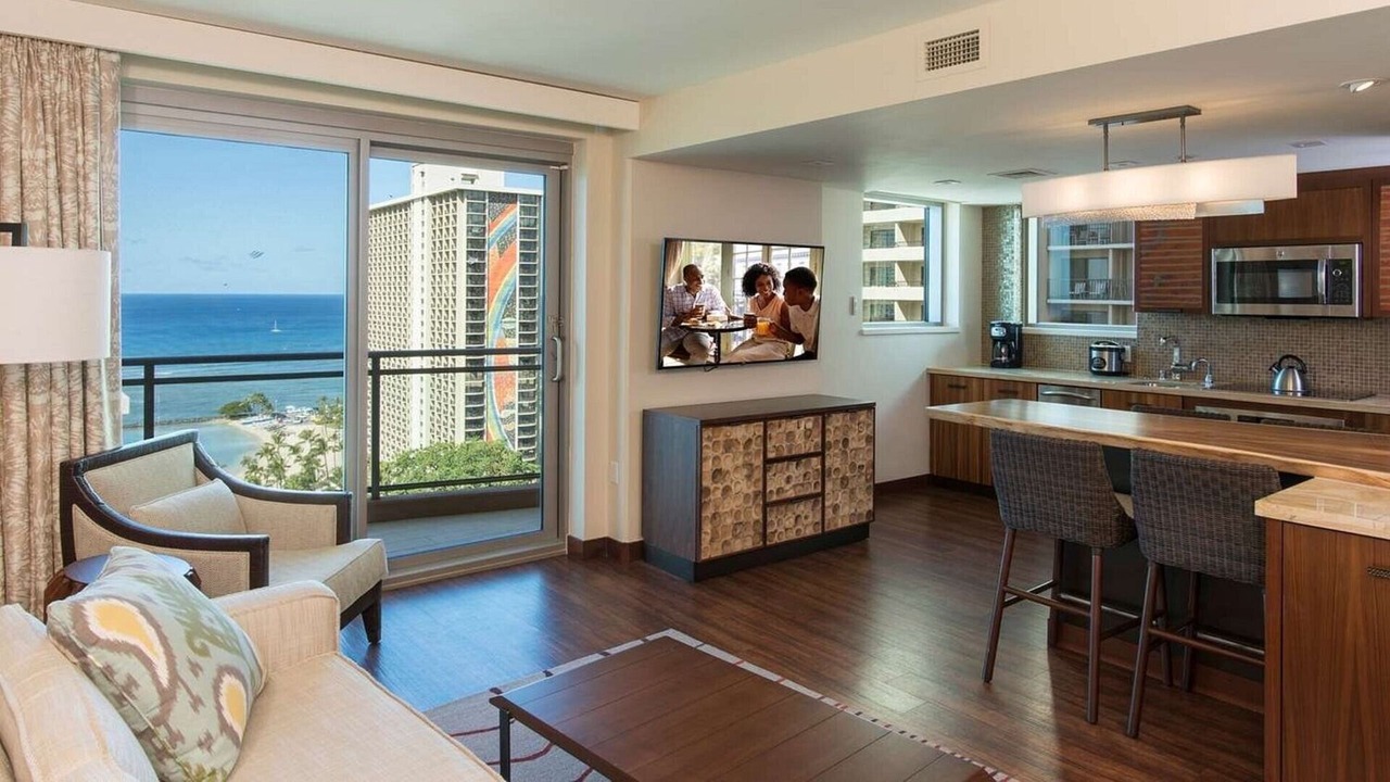 Photo of Livingroom in Waikiki