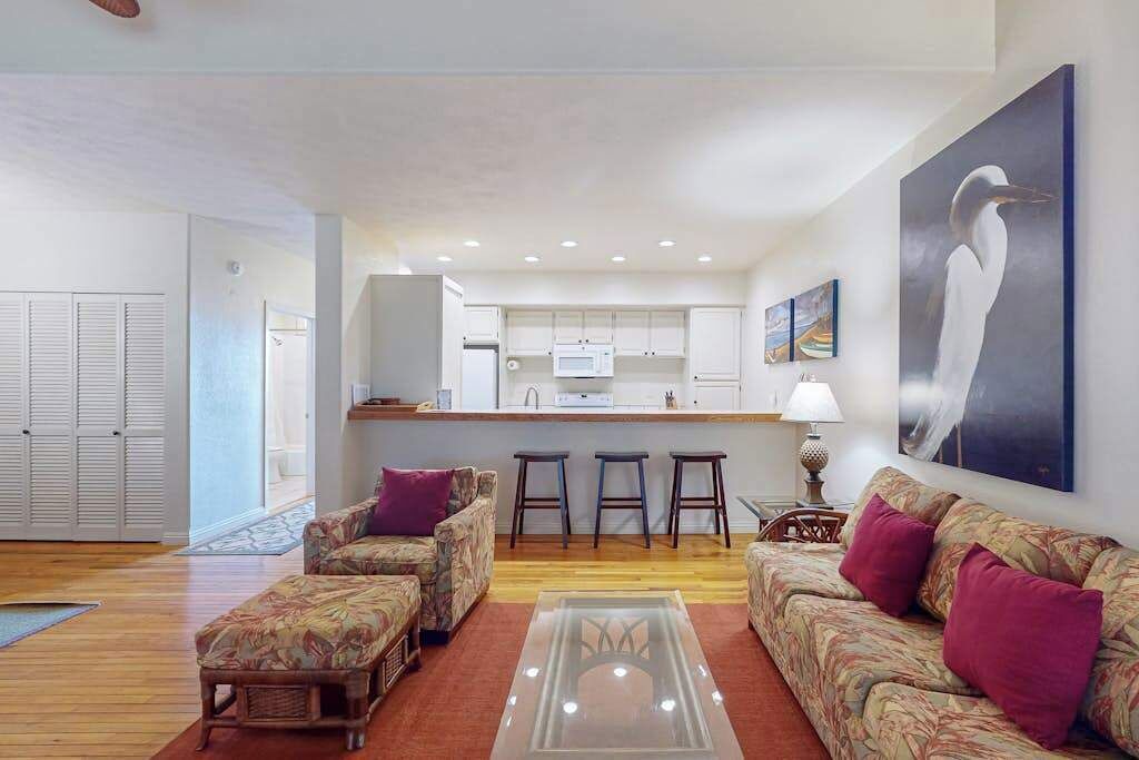 Photo of Livingroom in Maunaloa