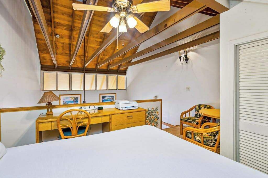 Photo of Bedroom in Maunaloa