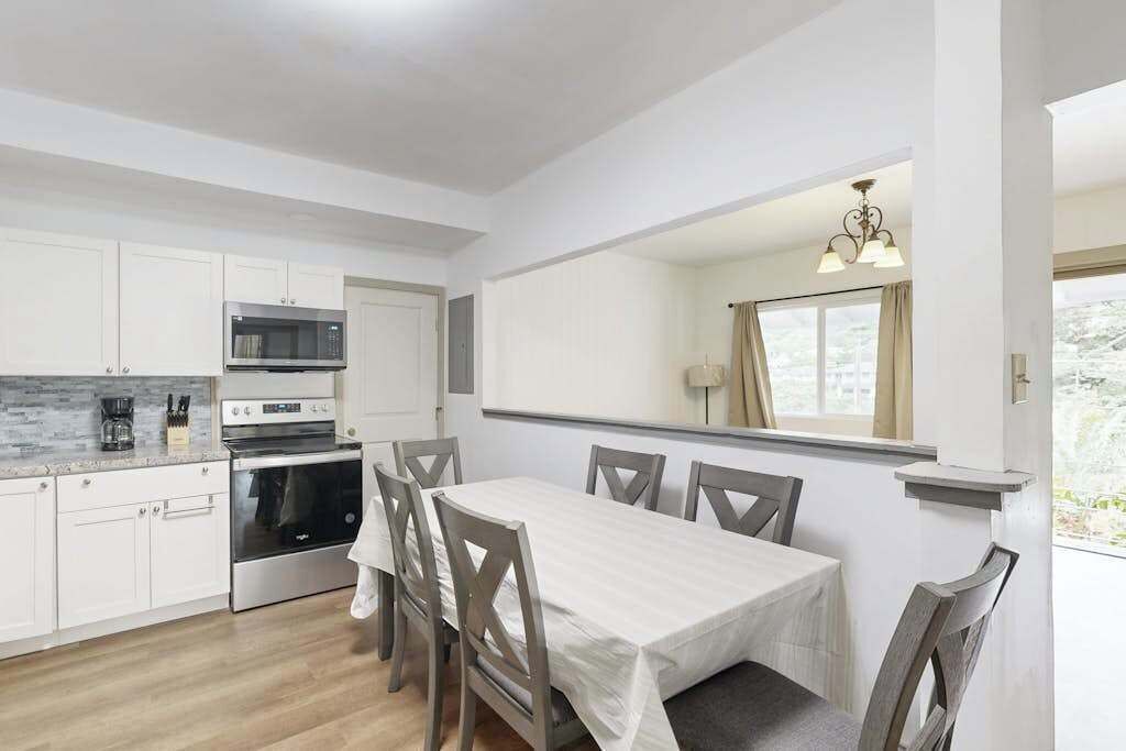 Photo of Kitchen in Kalihi Valley