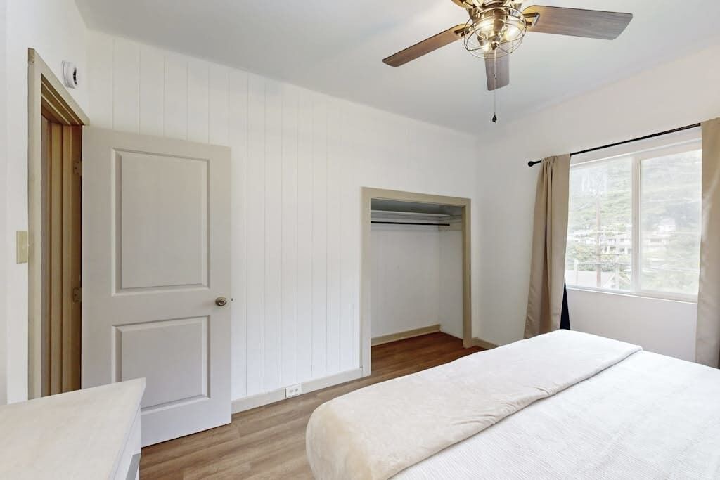 Photo of Bedroom in Kalihi Valley