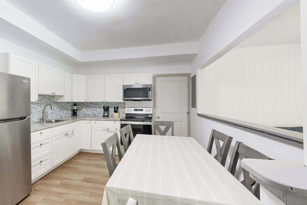 Photo of Kitchen in Kalihi Valley