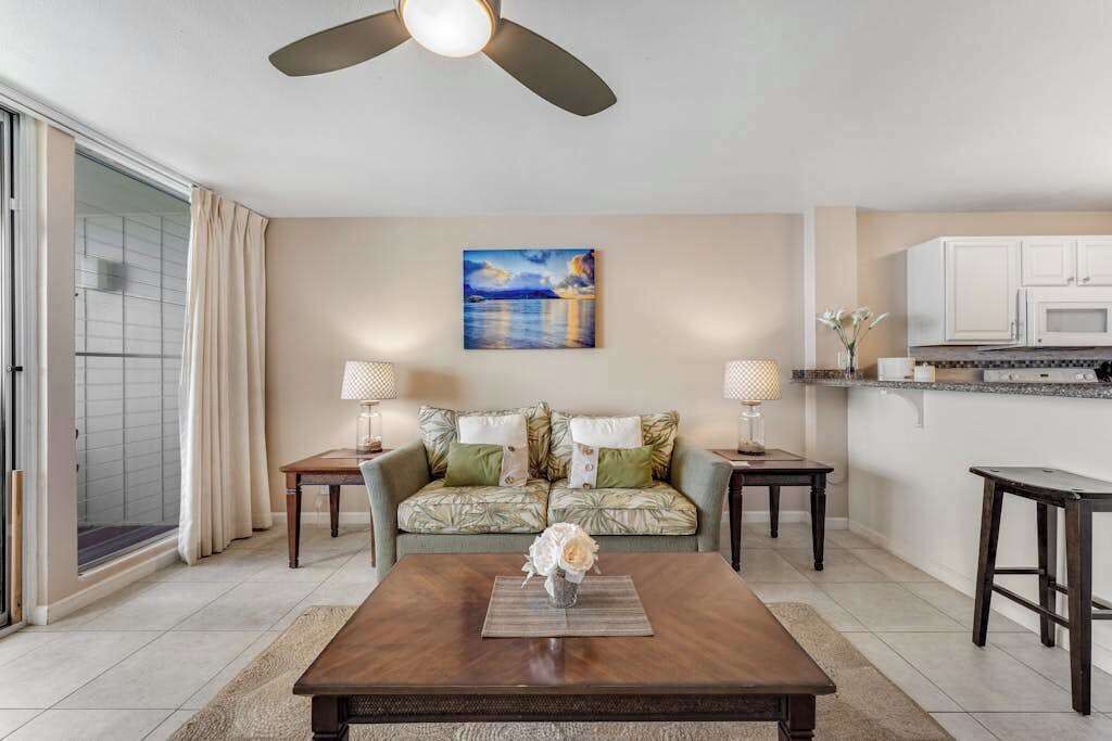 Photo of Livingroom in Wailua House Lots
