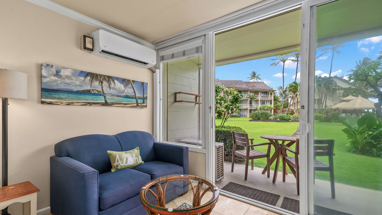 Photo of Livingroom in Wailua