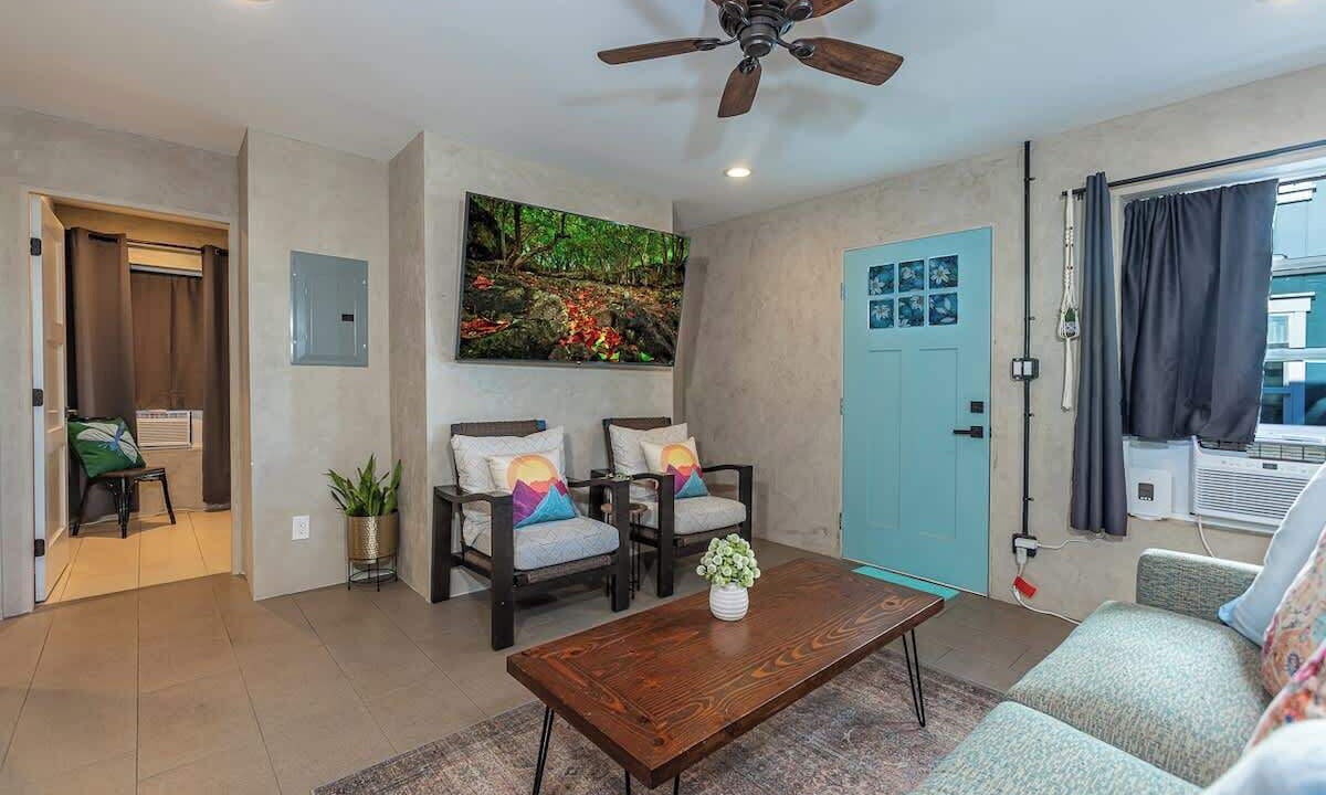 Photo of Livingroom in Wailuku