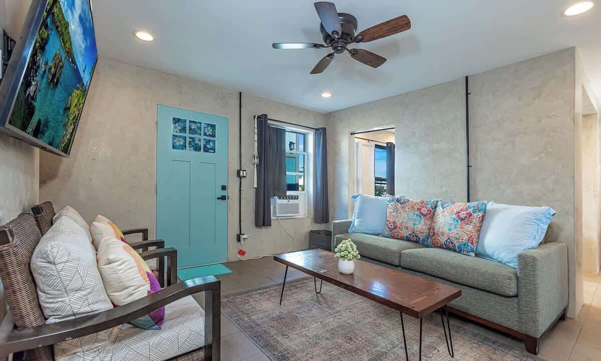 Photo of Livingroom in Wailuku