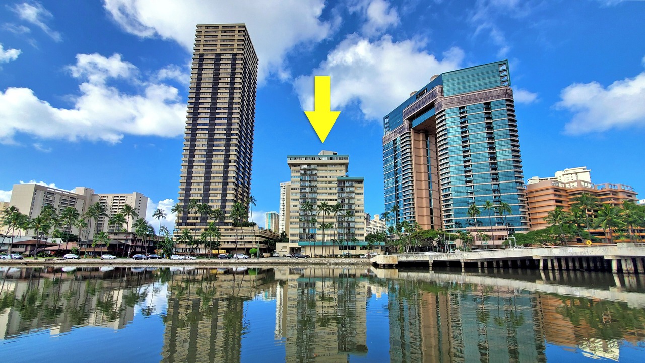 Photo of Outdoor in McCully - Moiliili