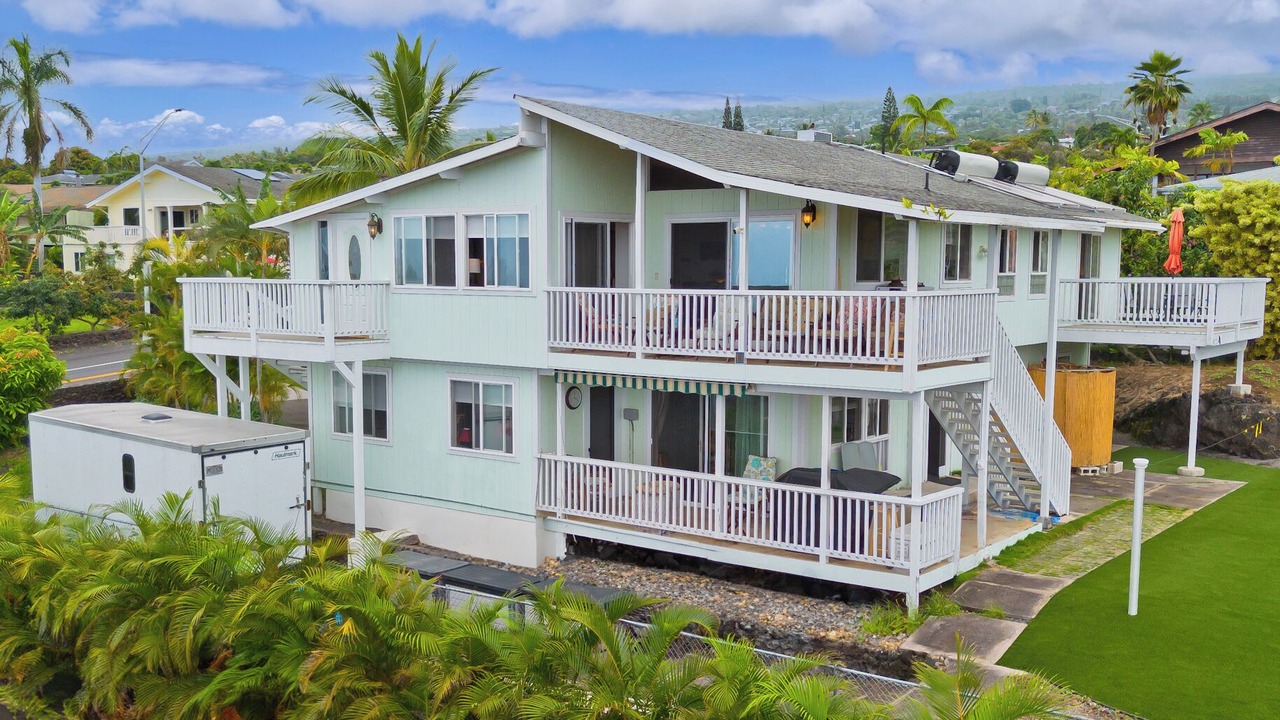 Photo of Outdoor in Kona Palisades