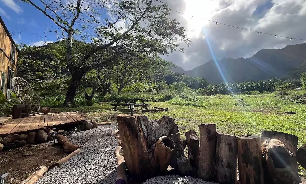 Photo of Patio Balcony in Punaluu