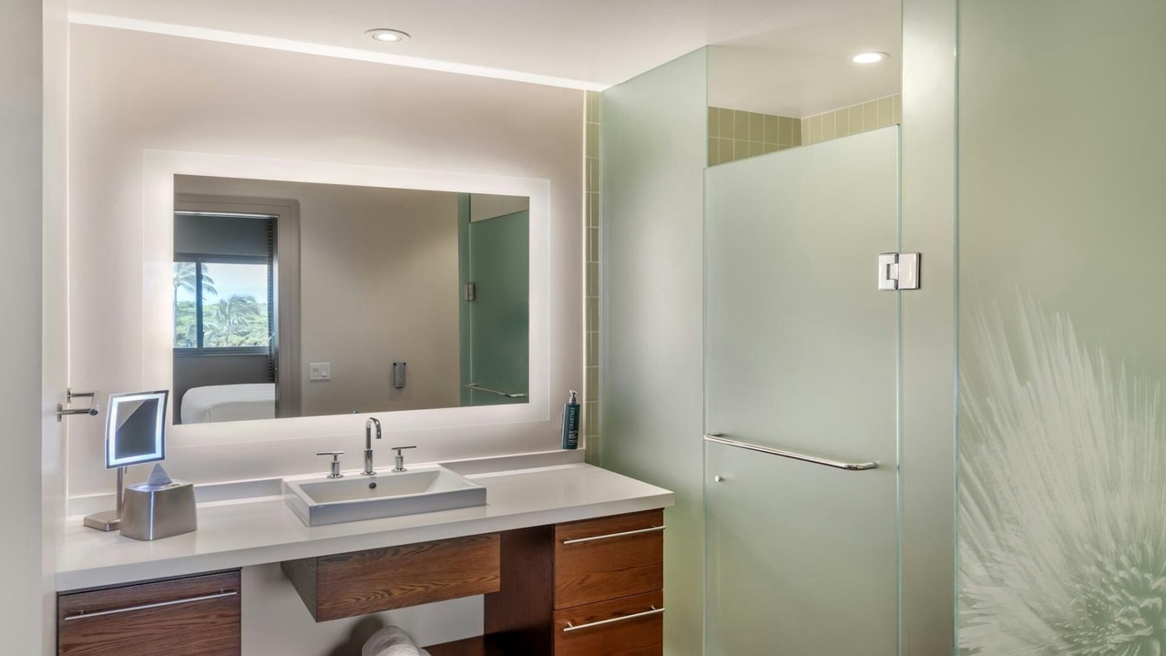 Photo of Bathroom in Waikoloa