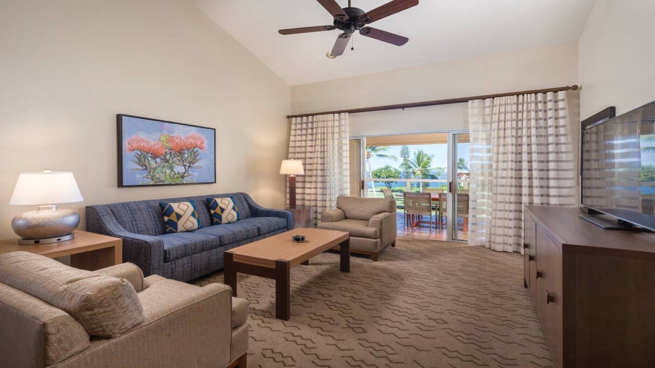 Photo of Livingroom in Kahaluu-Keauhou