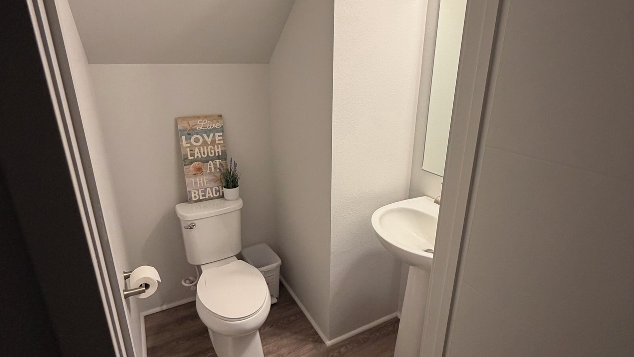 Photo of Bathroom in Ewa