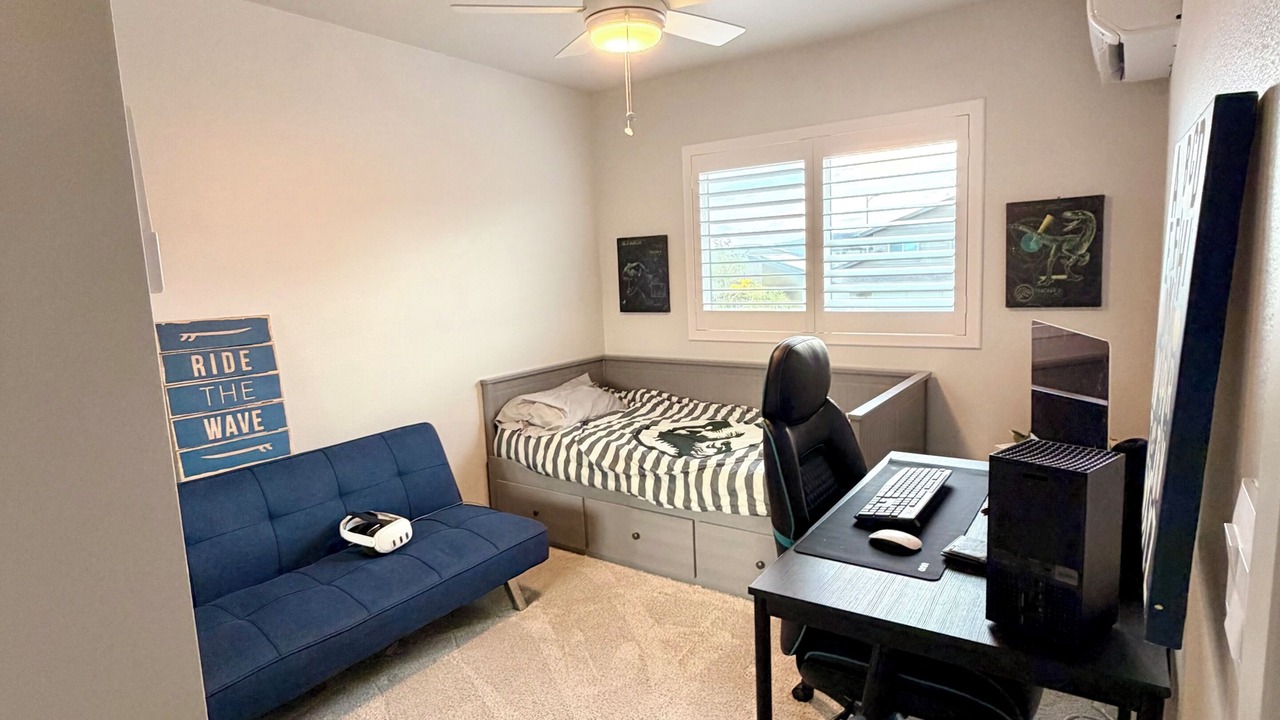 Photo of Bedroom in Ewa