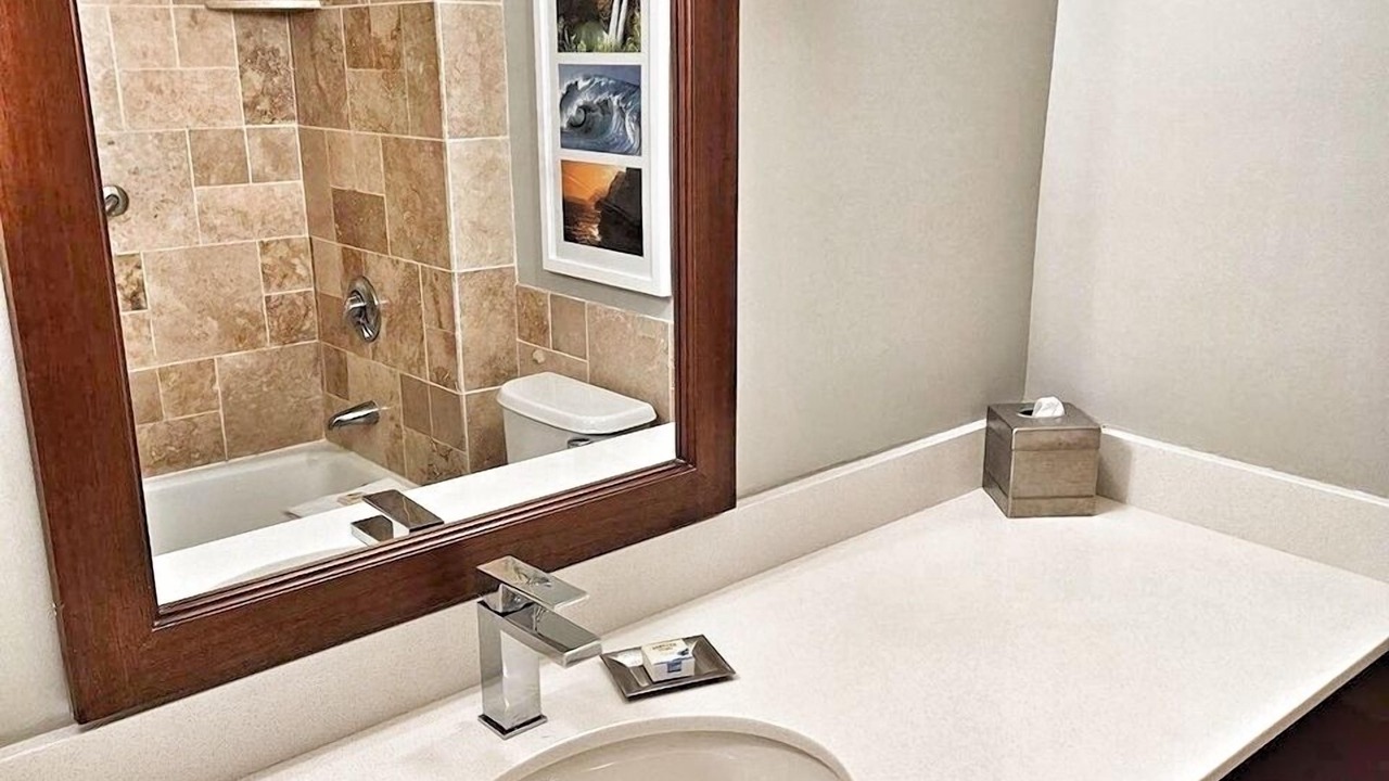 Photo of Bathroom in Hanamaulu