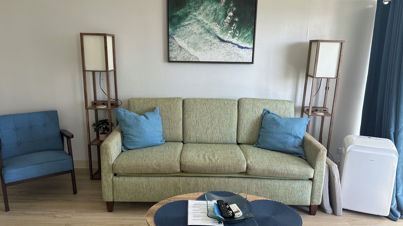 Photo of Livingroom in McCully - Moiliili