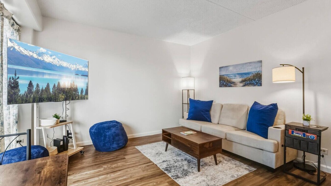 Photo of Livingroom in Downtown Honolulu