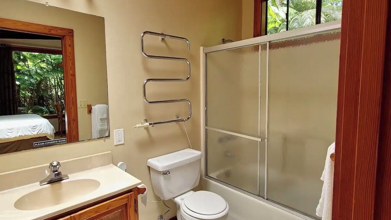 Photo of Bathroom in Volcano