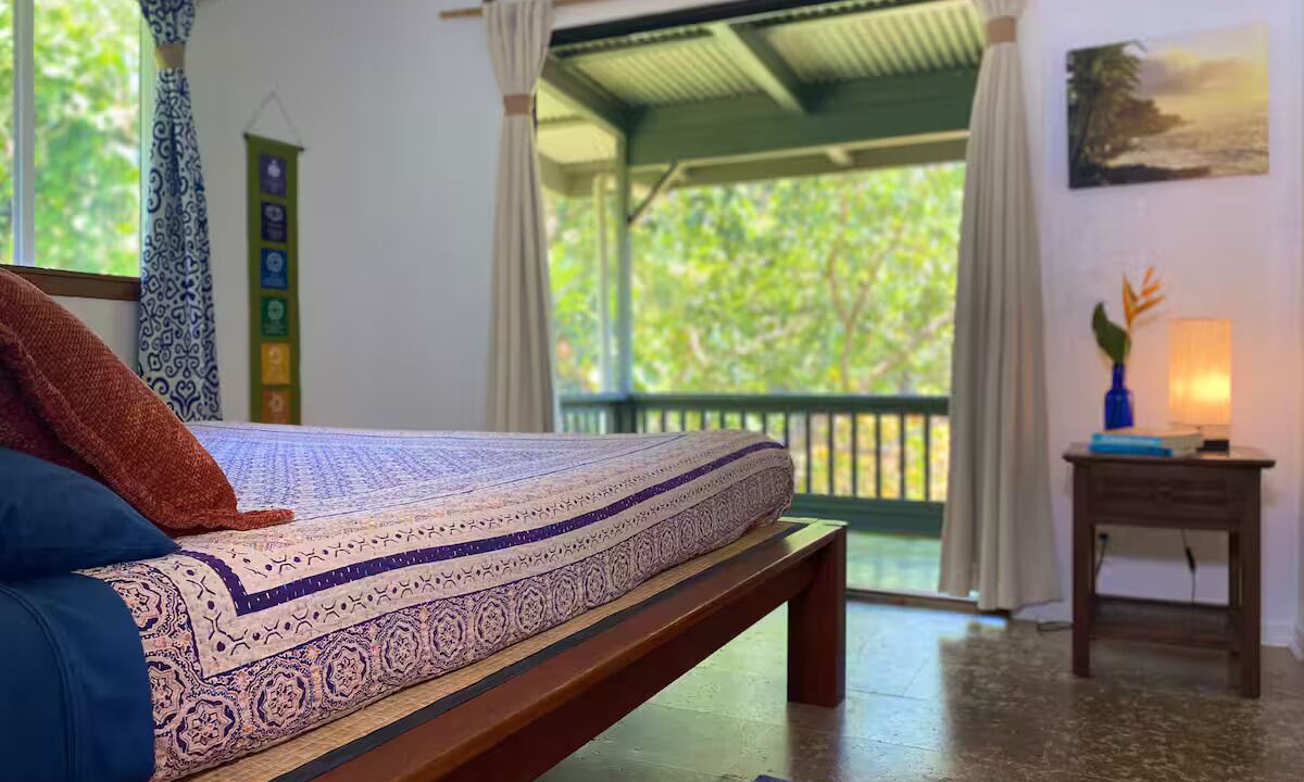 Photo of Bedroom in Pahoa