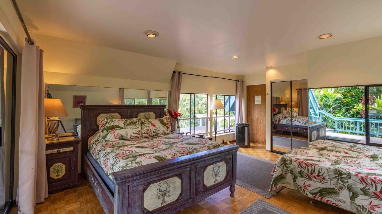 Photo of Bedroom in Haiku