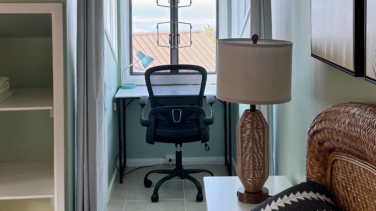 Photo of Bedroom in Kahaluu-Keauhou
