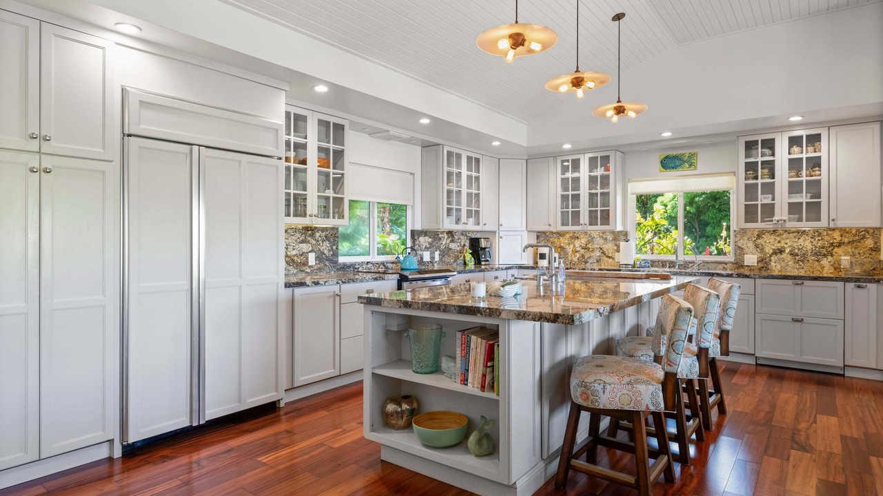 Photo of Kitchen in Kahana