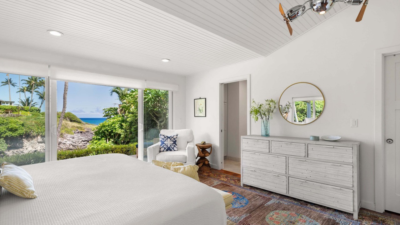 Photo of Bedroom in Kahana