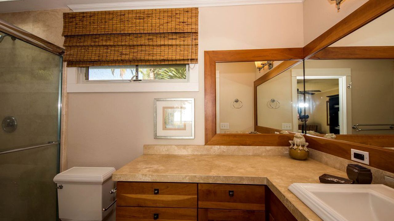 Photo of Bathroom in Kekaha
