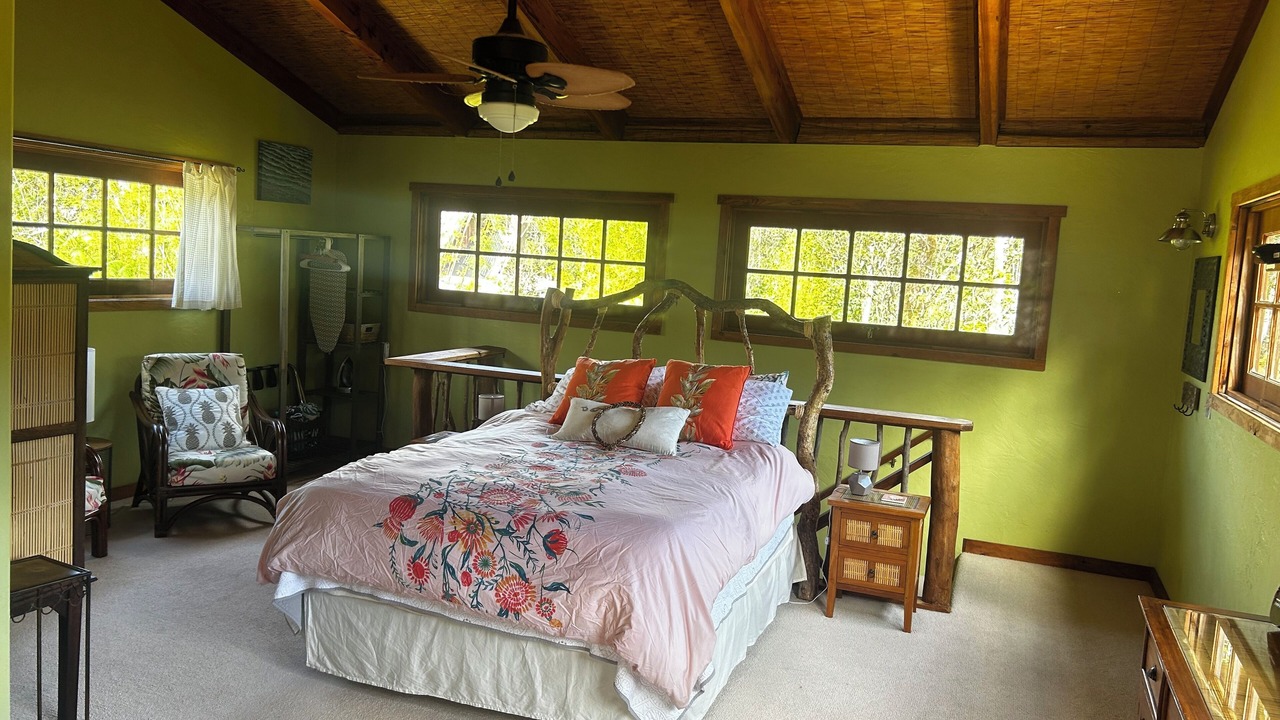 Photo of Bedroom in Volcano