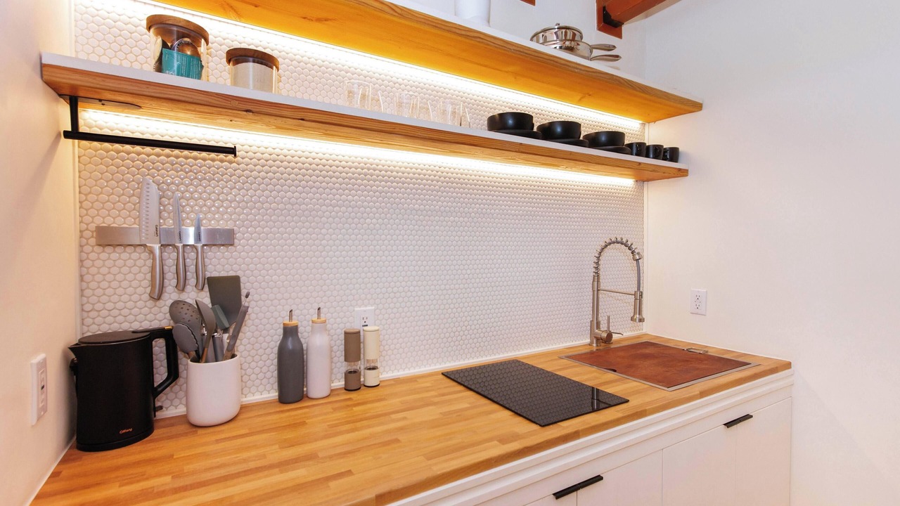 Photo of Kitchen in Royal Hawaiian Estates