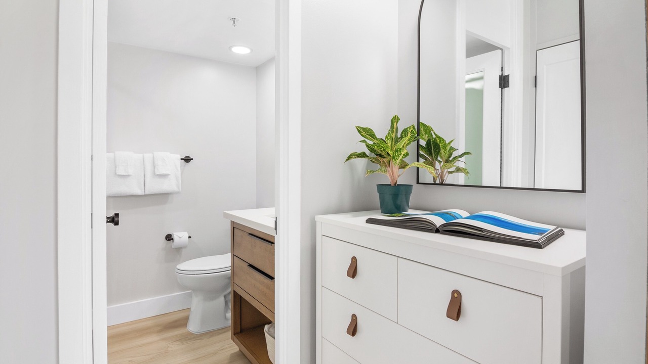 Photo of Bathroom in Waikiki