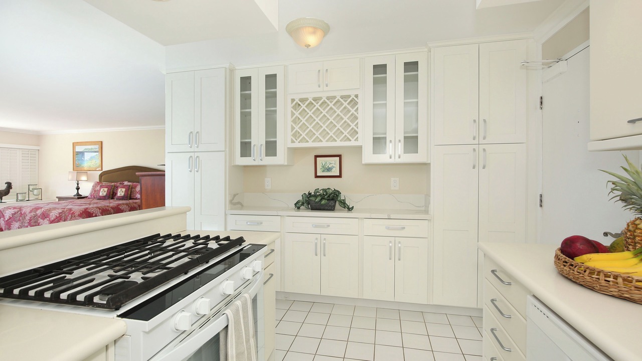 Photo of Kitchen in Diamond Head - Kapahulu - St. Louis