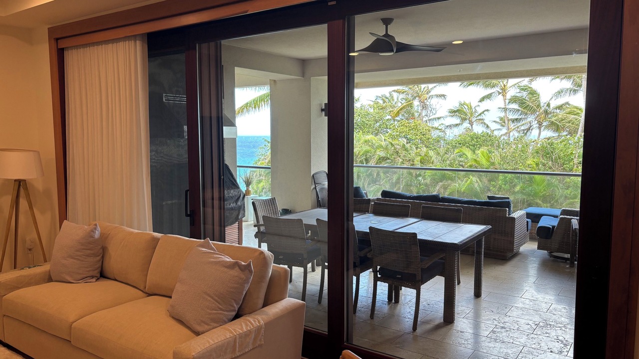 Photo of Livingroom in Napili