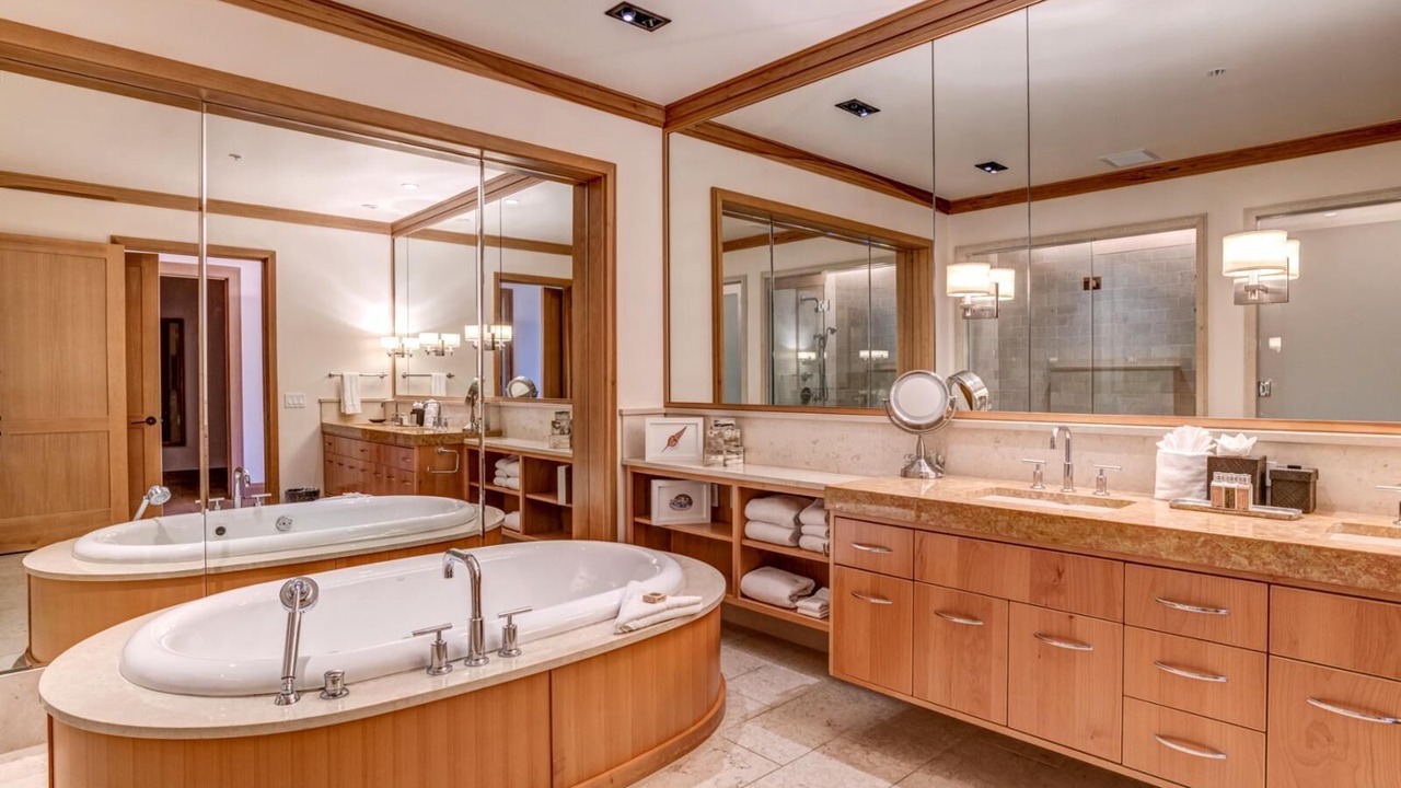 Photo of Bathroom in Napili