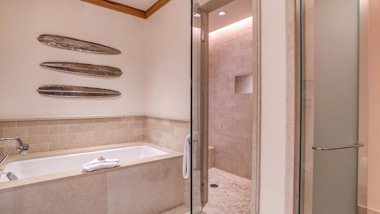 Photo of Bathroom in Napili