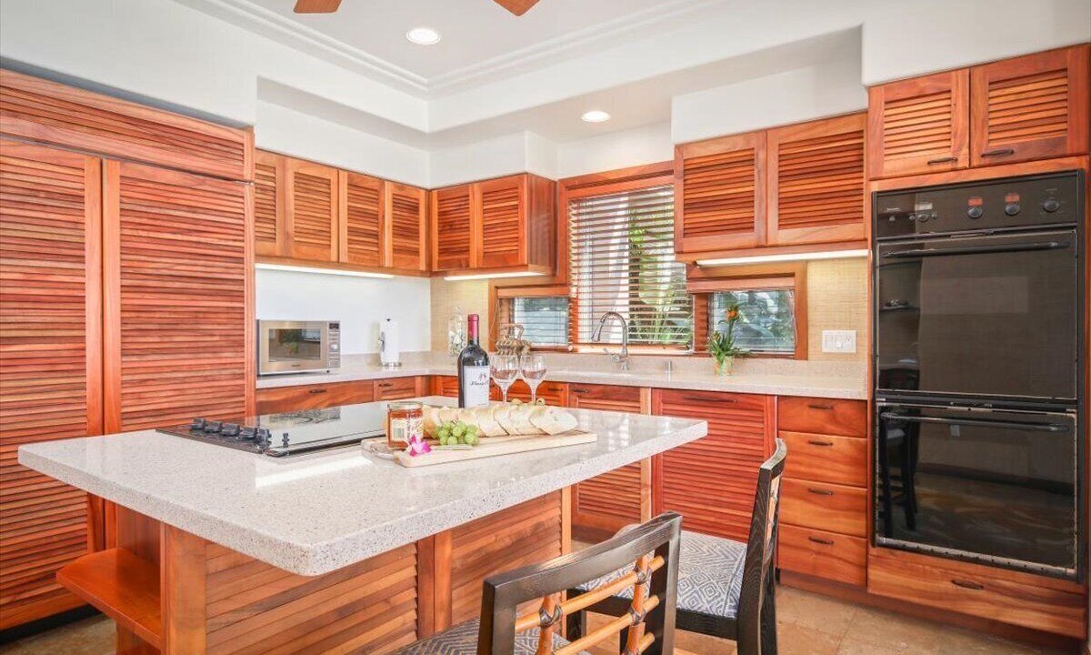 Photo of Kitchen in Kaupulehu
