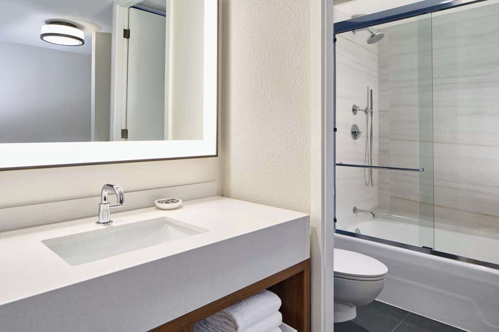 Photo of Bathroom in Keauhou