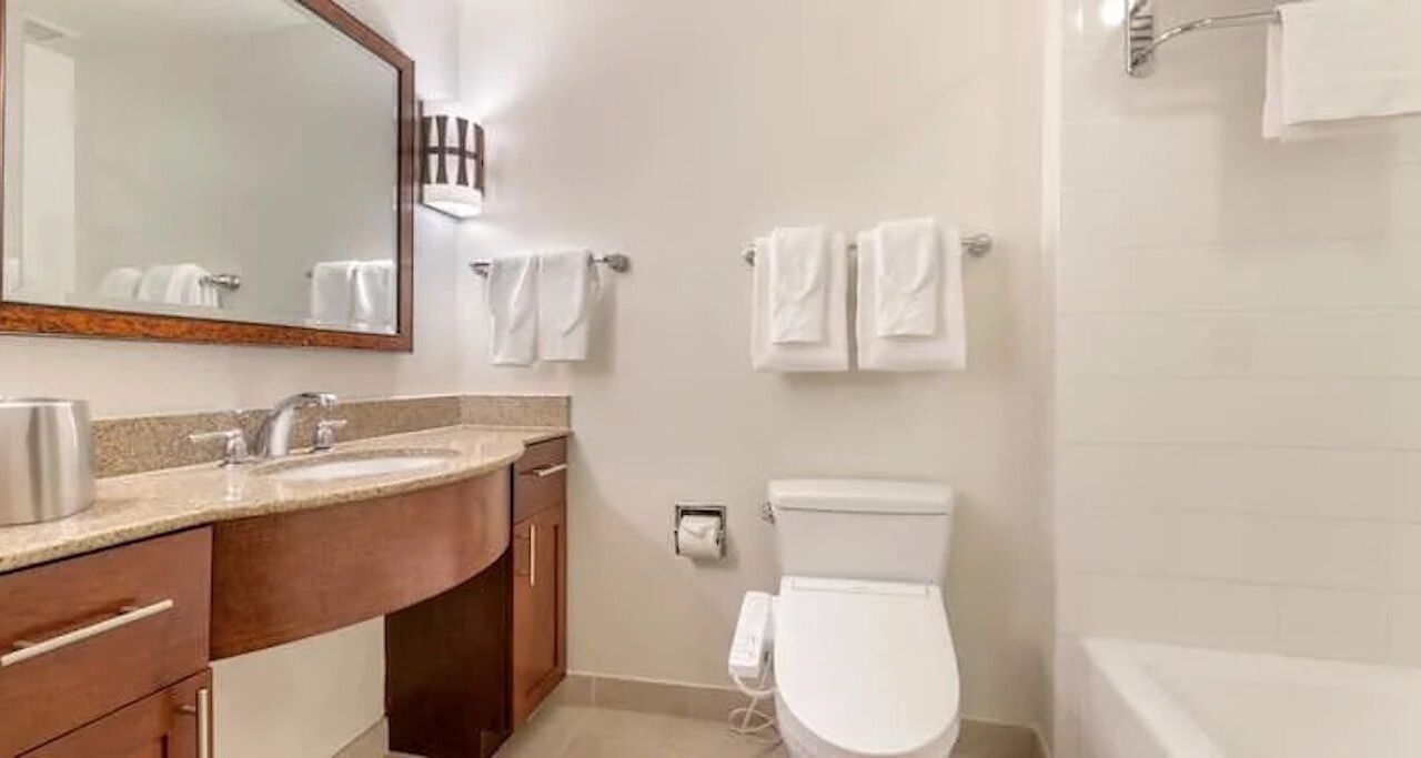 Photo of Bathroom in Waikiki