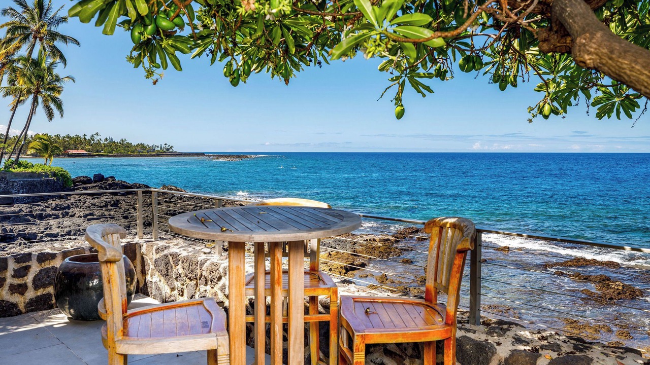 Photo of Outdoor in Kahaluu Bay