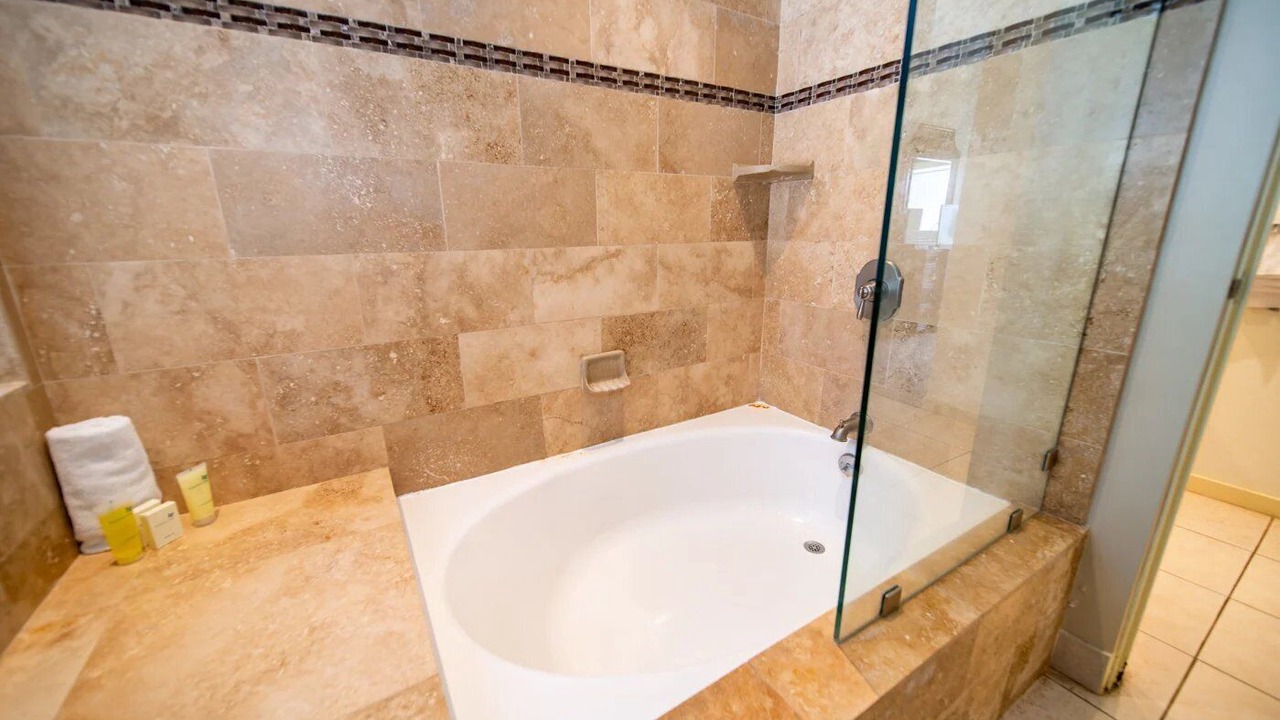 Photo of Bathroom in Kapalua