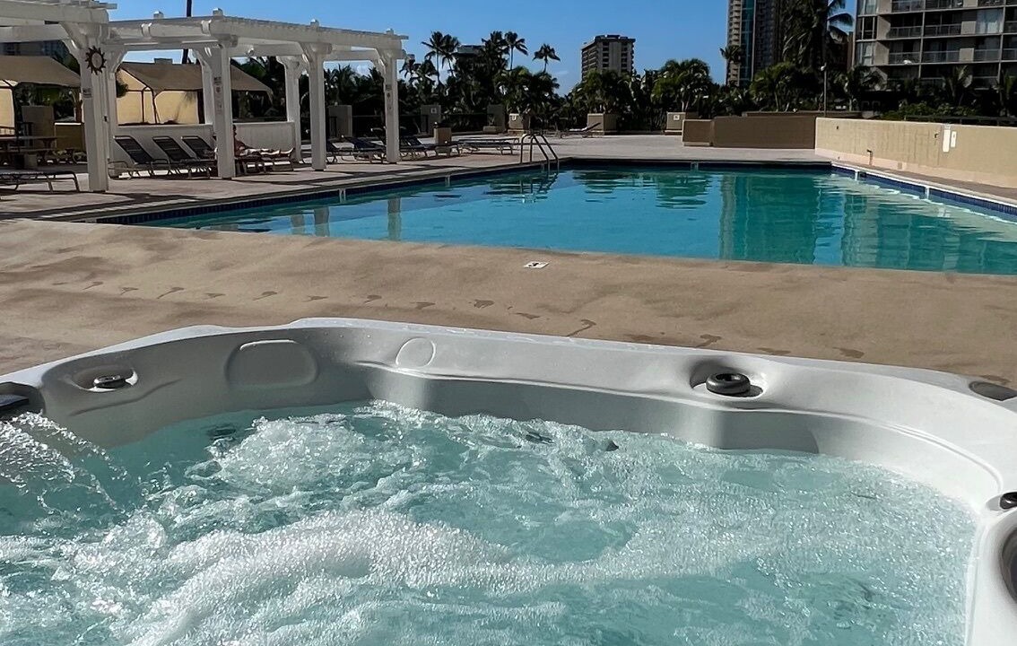 Photo of Outdoor in McCully - Moiliili