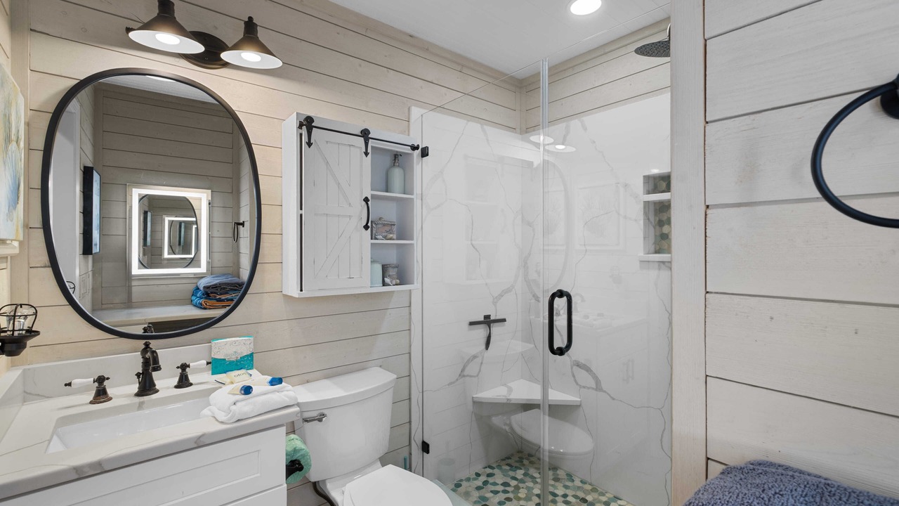 Photo of Bathroom in Folly Field