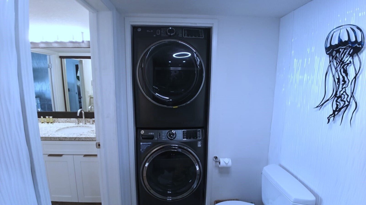 Photo of Bathroom in Waikiki